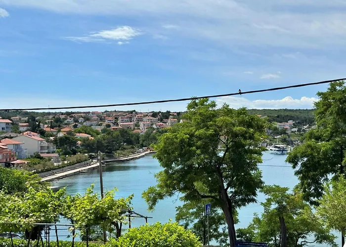 Scheich By Interhome Lägenhet