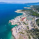 Scheich By Interhome Apartmán Šilo
