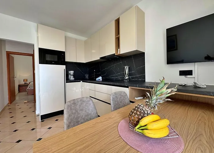 Scheich By Interhome Apartment Silo (Krk)